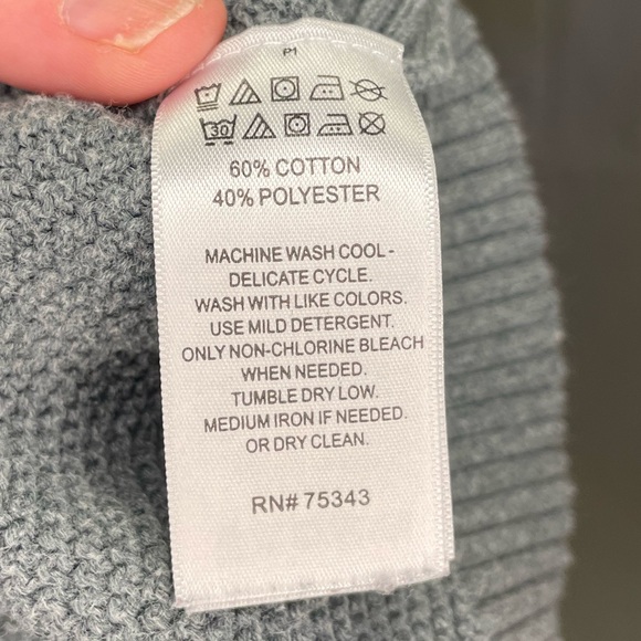 Dakini Women's Grayish Green Hooded Sweater - Picture 7 of 10